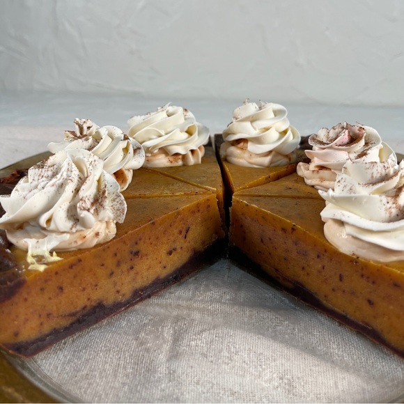 "Spice Pie" Pumpkin Pie Artisan Soap Bar - Picture 3 of 10